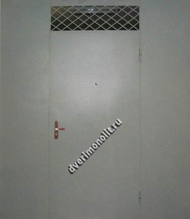 Нестандартная металлическая дверь. Модель 003-032